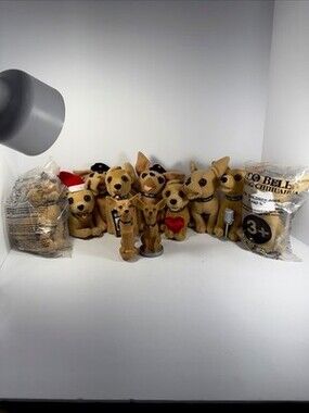 Vintage Taco Bell  Chihuahua Plush & Vinyl Dog Lot of 11! Yo Quiero Taco Bell